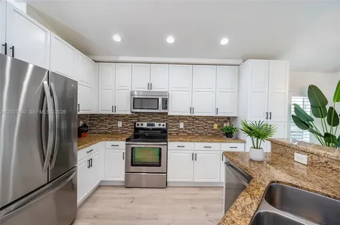1381 NW 144th Avenue Pembroke Pines FL 33028