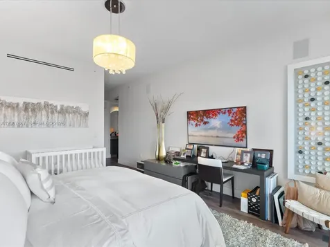 3250 NE 188th Street Aventura FL 33180