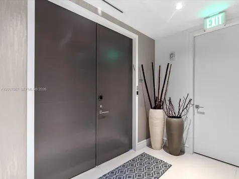 3250 NE 188th Street Aventura FL 33180