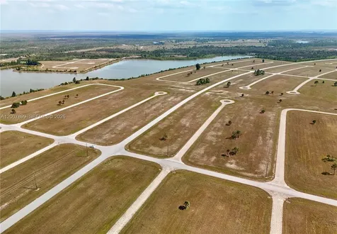 18 Cockatiel Way Other City - In The State Of Florida FL 33946