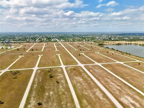 18 Cockatiel Way Other City - In The State Of Florida FL 33946