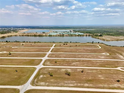 18 Cockatiel Way Other City - In The State Of Florida FL 33946