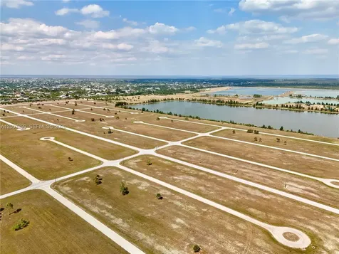 18 Cockatiel Way Other City - In The State Of Florida FL 33946