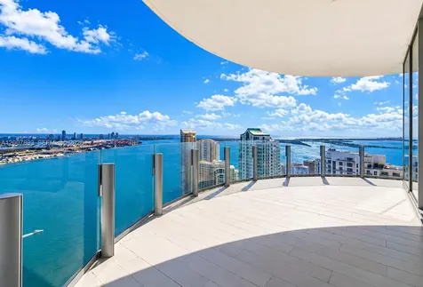 300 Biscayne Boulevard Way Miami FL 33131
