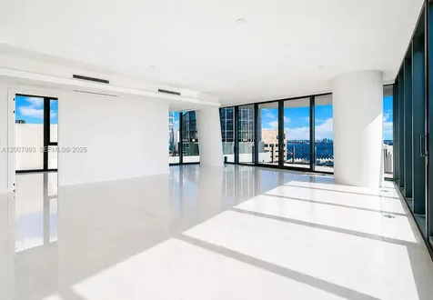 300 Biscayne Boulevard Way Miami FL 33131