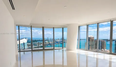 300 Biscayne Boulevard Way Miami FL 33131