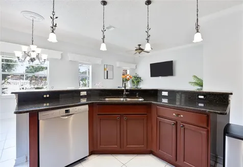 2033 SW Beekman Street Port St. Lucie FL 34953