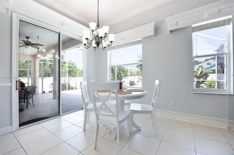 2033 SW Beekman Street Port St. Lucie FL 34953