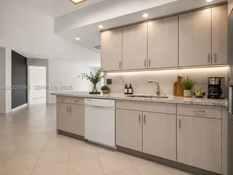 19195 NE 36th Court Aventura FL 33180