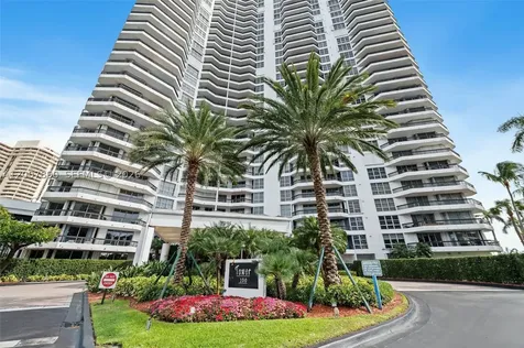 19195 NE 36th Court Aventura FL 33180