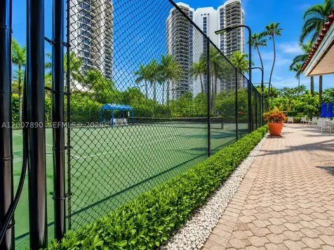 19195 NE 36th Court Aventura FL 33180