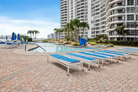 19195 NE 36th Court Aventura FL 33180