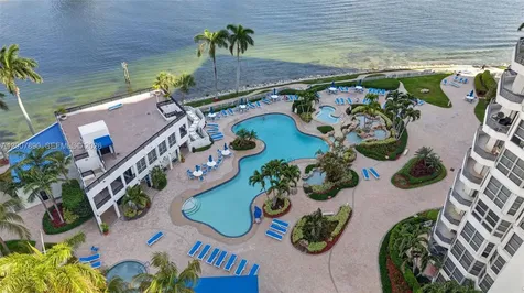 19195 NE 36th Court Aventura FL 33180