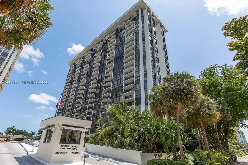 1901 Brickell Avenue Miami FL 33129