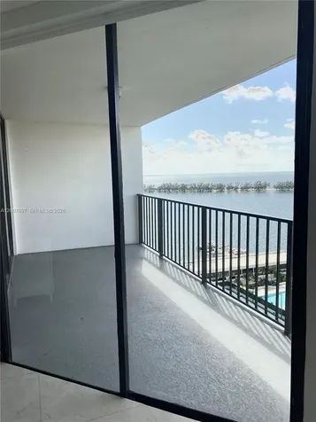 1901 Brickell Avenue Miami FL 33129