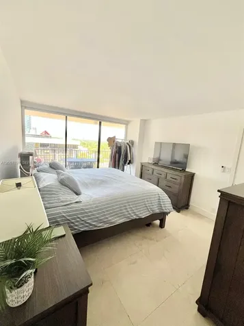 1901 Brickell Avenue Miami FL 33129