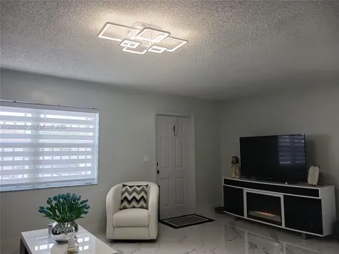 25804 SW 128th Avenue Homestead FL 33032
