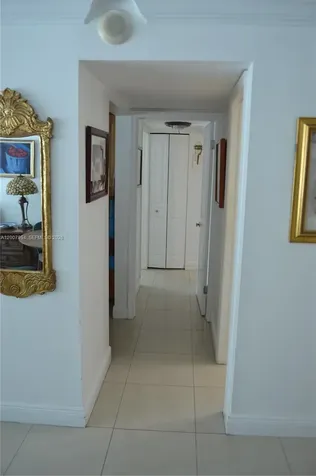2655 Collins Avenue Miami Beach FL 33140
