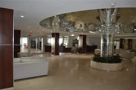 2655 Collins Avenue Miami Beach FL 33140