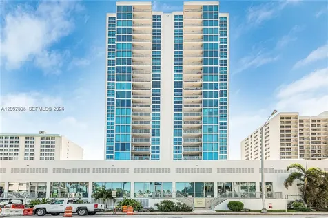 2655 Collins Avenue Miami Beach FL 33140