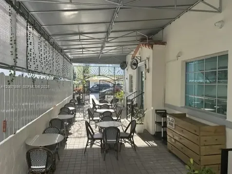 929 Collins Avenue Miami Beach FL 33139