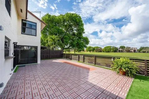 10340 NW 5th Terrace Miami FL 33172
