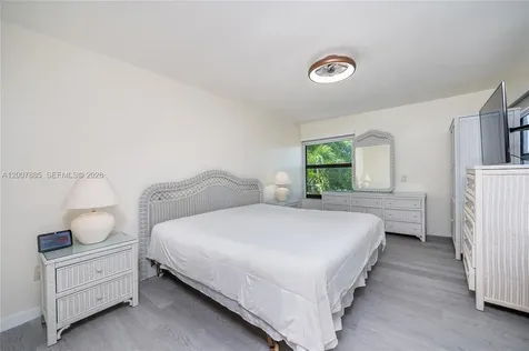 10340 NW 5th Terrace Miami FL 33172