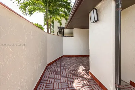 10340 NW 5th Terrace Miami FL 33172