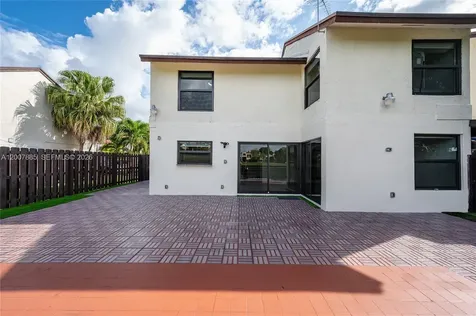 10340 NW 5th Terrace Miami FL 33172