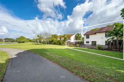 10340 NW 5th Terrace Miami FL 33172