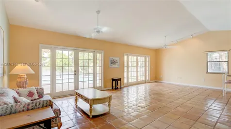 6255 Hawkes Bluff Avenue Davie FL 33331