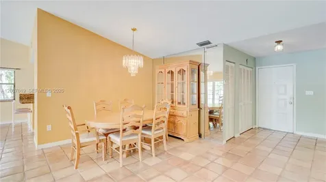6255 Hawkes Bluff Avenue Davie FL 33331