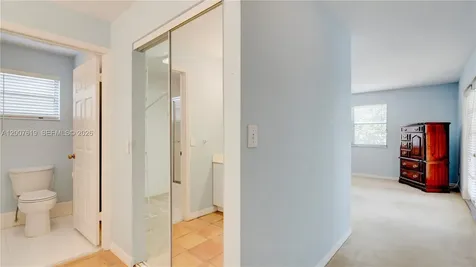 6255 Hawkes Bluff Avenue Davie FL 33331