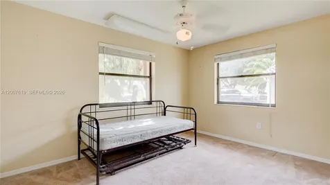 6255 Hawkes Bluff Avenue Davie FL 33331