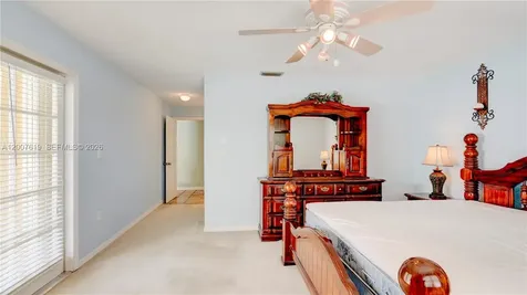 6255 Hawkes Bluff Avenue Davie FL 33331