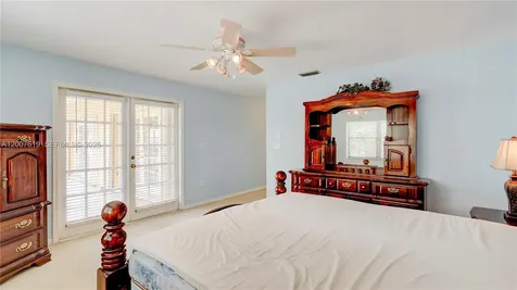 6255 Hawkes Bluff Avenue Davie FL 33331