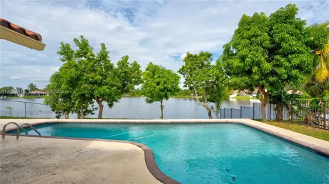 6255 Hawkes Bluff Avenue Davie FL 33331