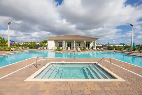 2284 NW 130th Street Miami FL 33167