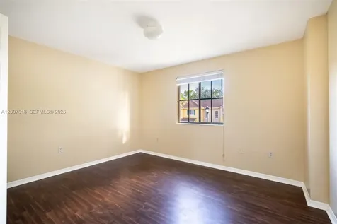 6051 SW 19th Place North Lauderdale FL 33068
