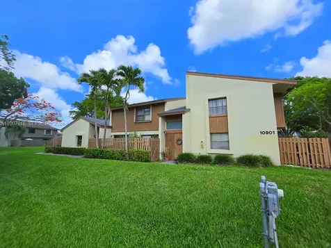 10901 SW 113th Place Miami FL 33176