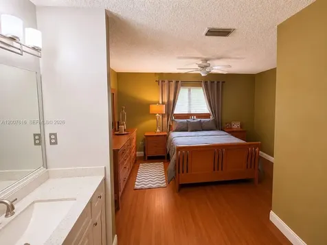 10901 SW 113th Place Miami FL 33176