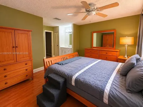 10901 SW 113th Place Miami FL 33176