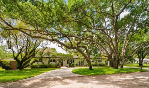 16032 SW 74th Place Palmetto Bay FL 33157