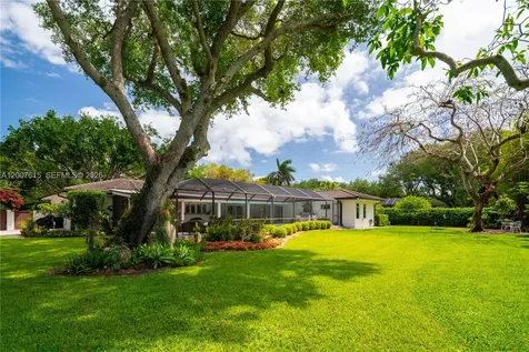 16032 SW 74th Place Palmetto Bay FL 33157