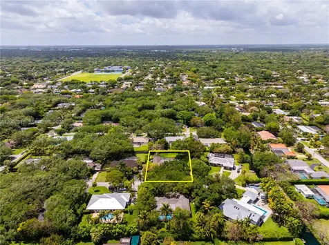 16032 SW 74th Place Palmetto Bay FL 33157