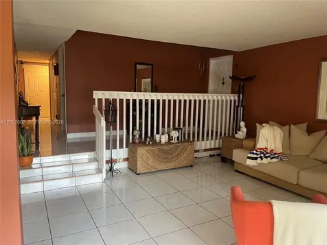 4720 SW 62nd Way Davie FL 33314