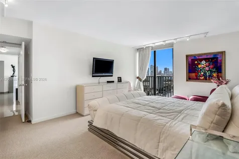 19707 Turnberry Way Aventura FL 33180