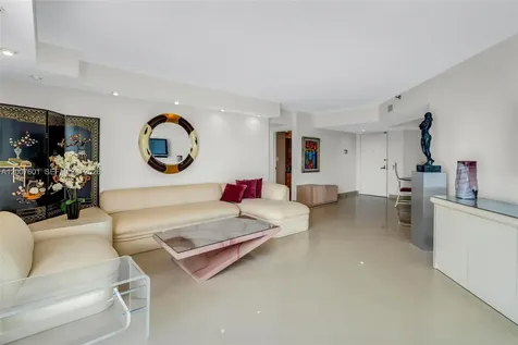 19707 Turnberry Way Aventura FL 33180
