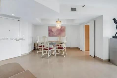 19707 Turnberry Way Aventura FL 33180