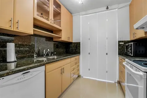 19707 Turnberry Way Aventura FL 33180